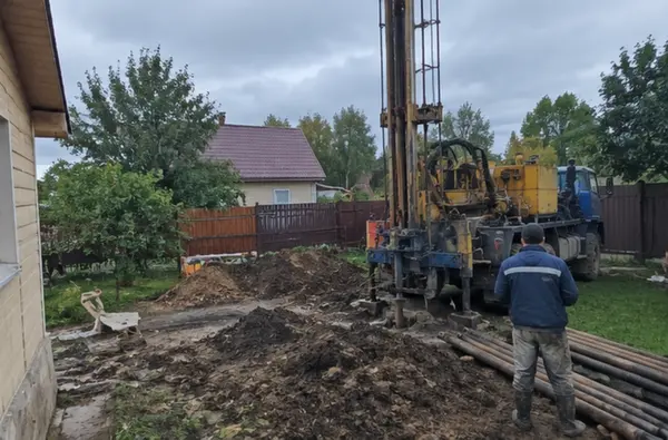 Бурение артезианской скважины 96 м